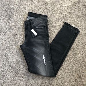 Flying Monkey - NWT distressed black skinny jeans